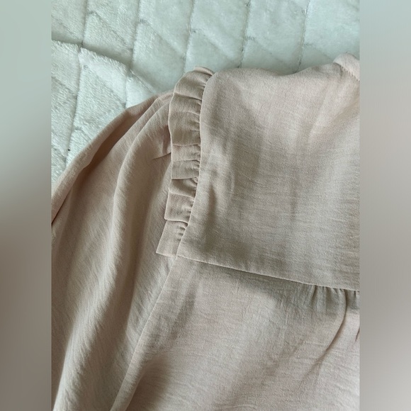 NWT Jodifl | Light Beige Blouse with Ruffle Detailing & 3/4 Sleeves | Size Small - Picture 3 of 13
